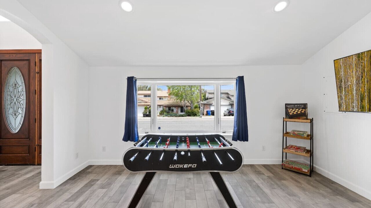 Photo of Bedroom in Clairemont Mesa West