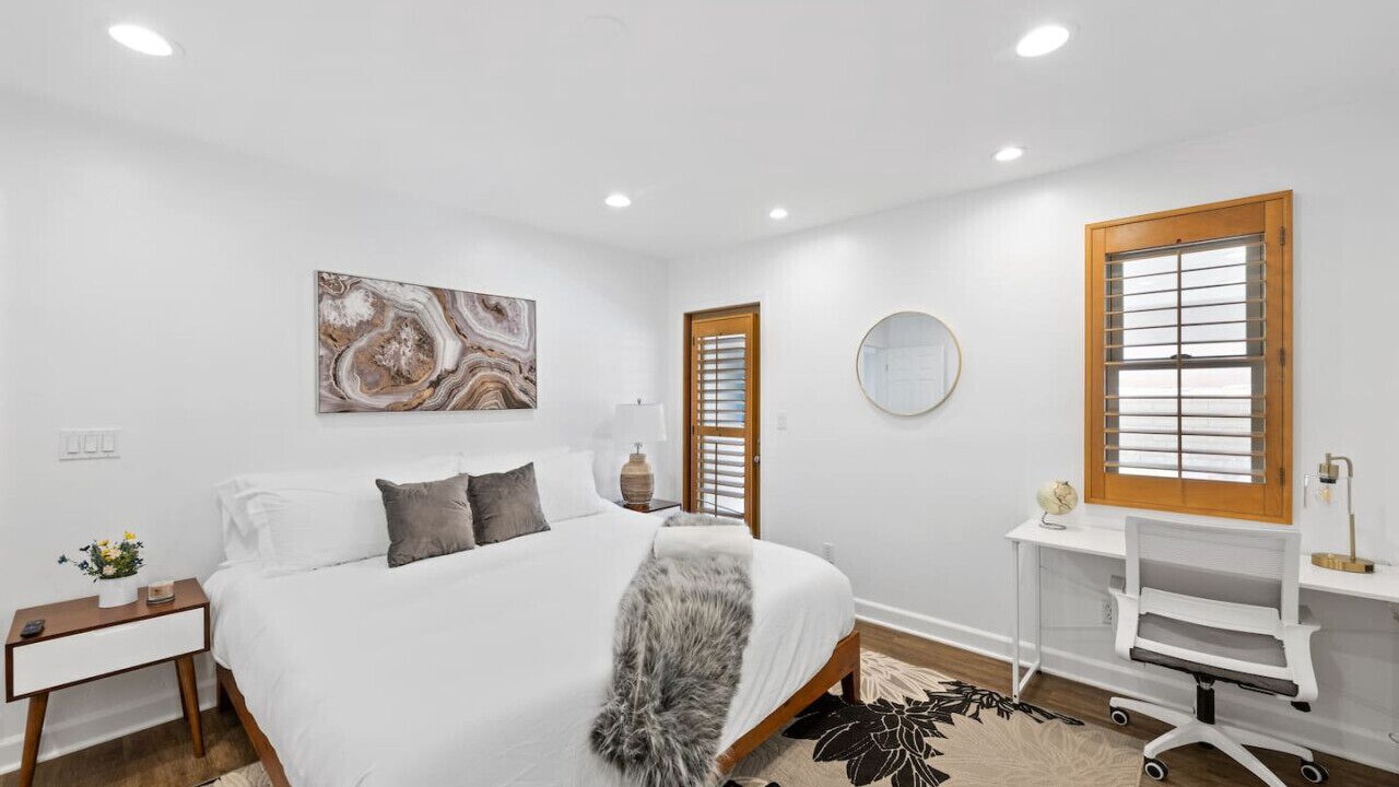 Photo of Bedroom in Clairemont Mesa West