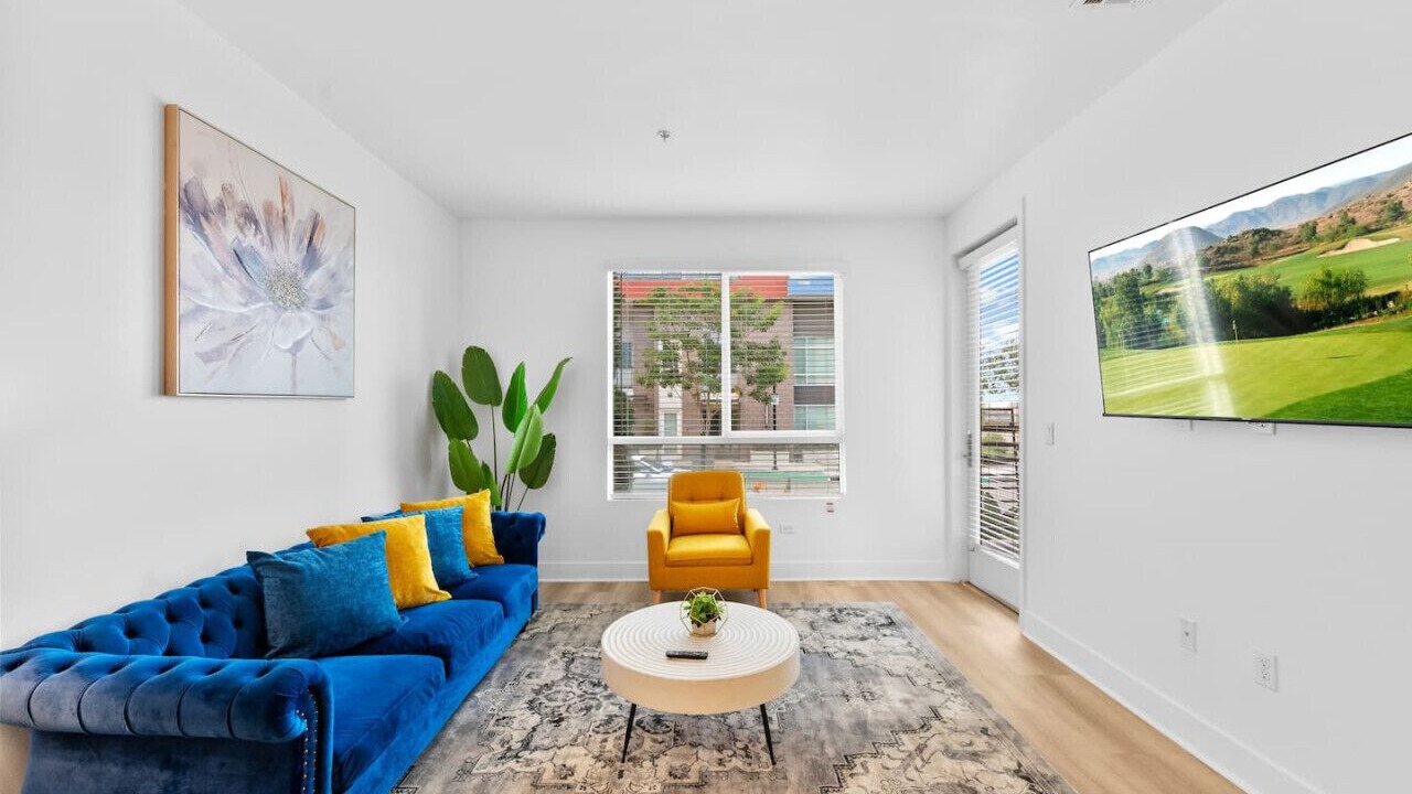Photo of Livingroom in Kearny Mesa