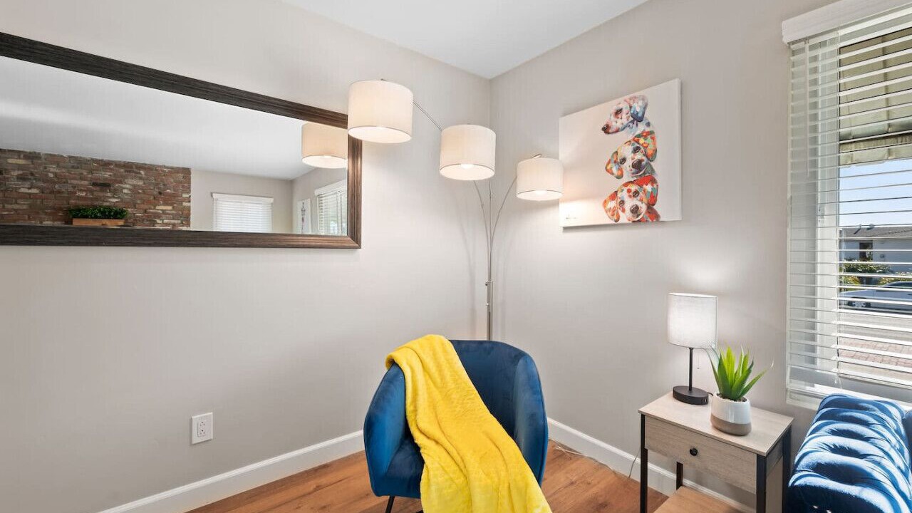 Photo of Livingroom in Clairemont Mesa