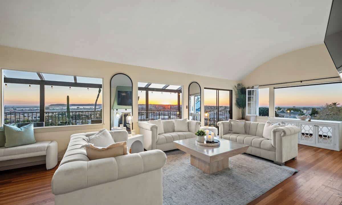 Photo of Livingroom in Old Town