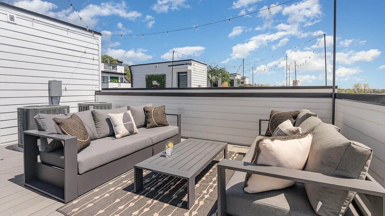 Photo of Patio Balcony in Katie Hill Neighborhood