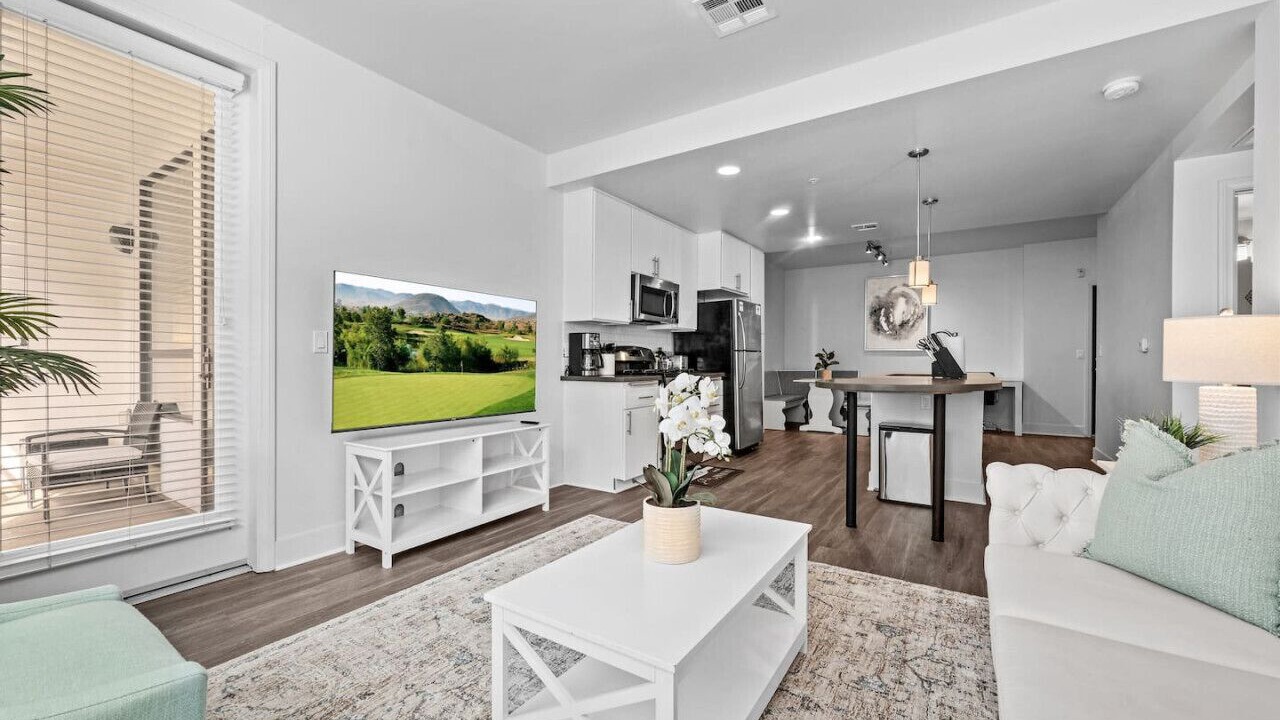 Photo of Livingroom in Kearny Mesa