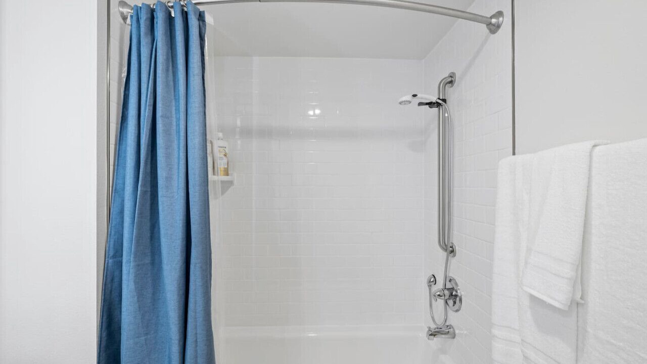 Photo of Bathroom in Crown Point