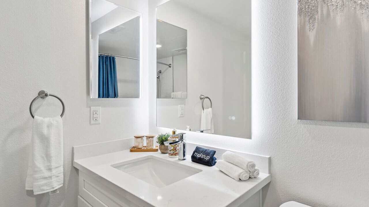 Photo of Bathroom in Crown Point