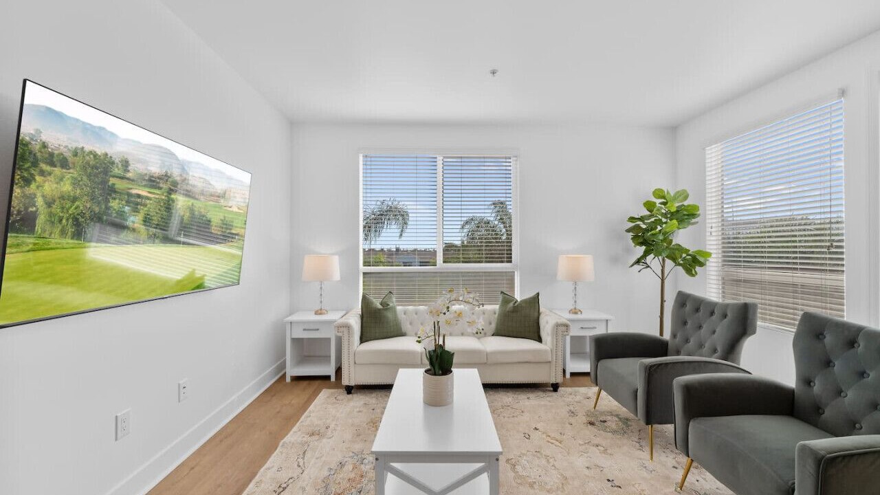 Photo of Livingroom in Kearny Mesa