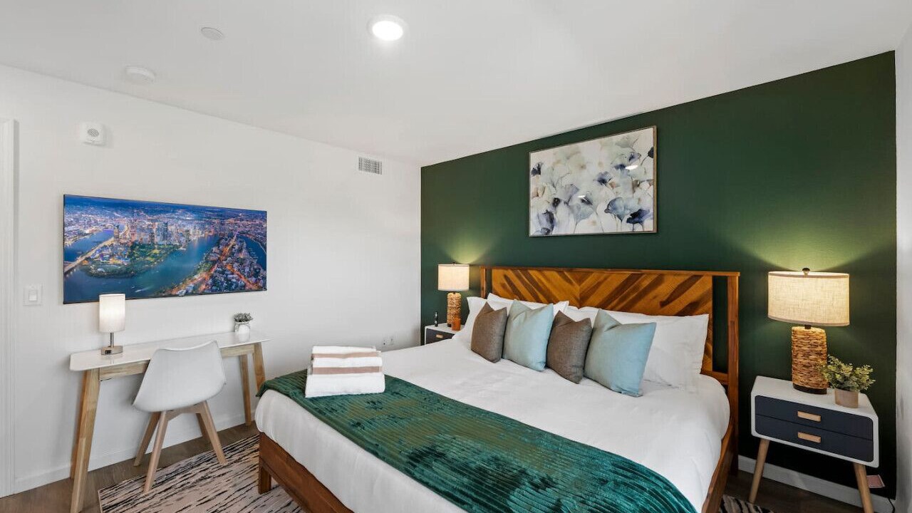 Photo of Bedroom in Crown Point