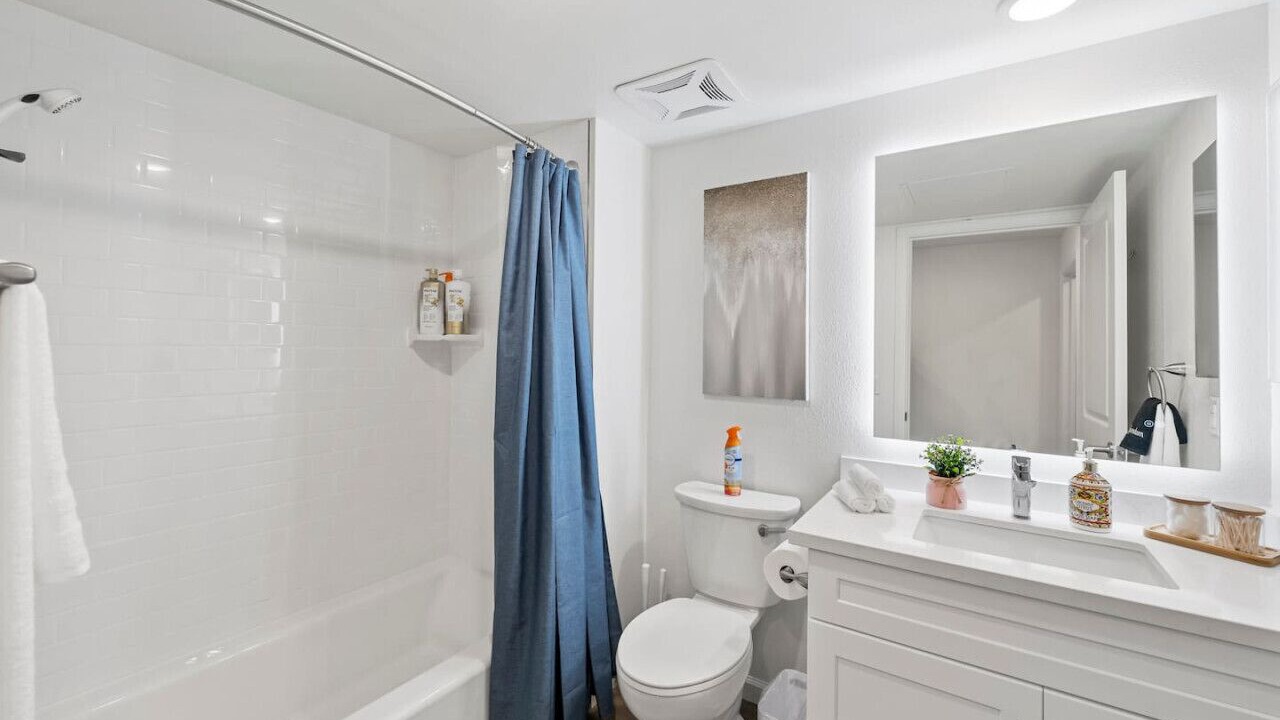 Photo of Bathroom in Crown Point