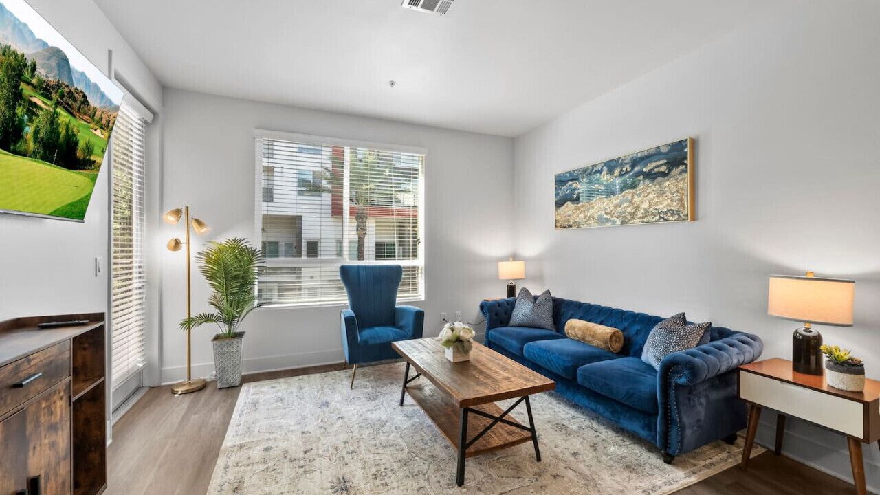 Photo of Livingroom in Kearny Mesa