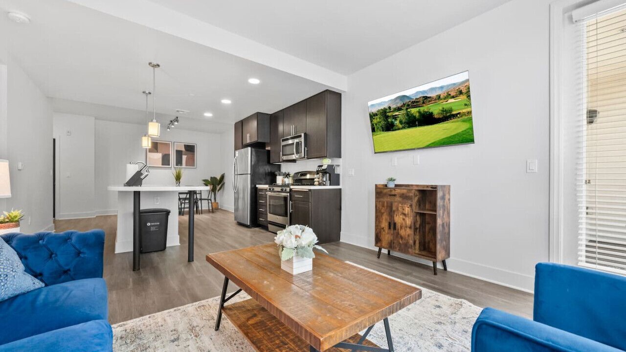 Photo of Livingroom in Kearny Mesa