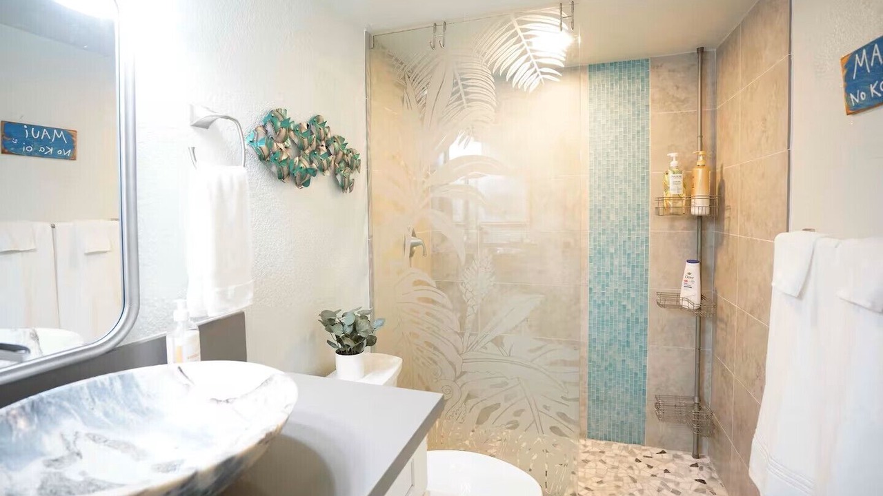 Photo of Bathroom in Maalaea