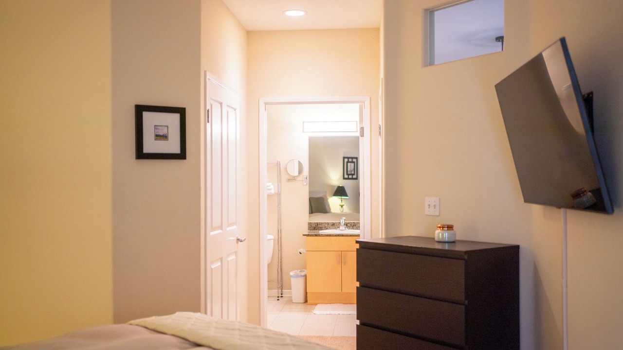 Photo of Bedroom in Little Italy