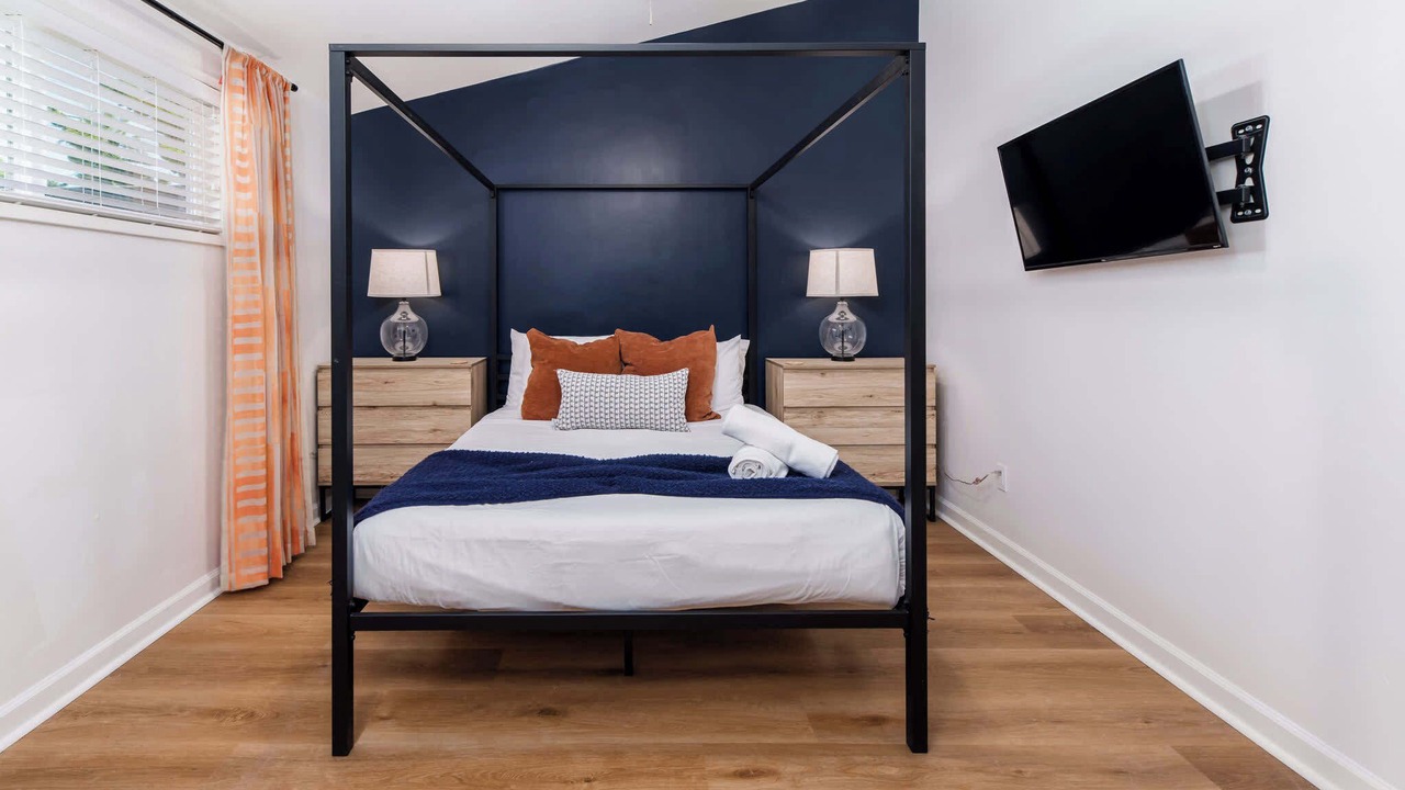 Photo of Bedroom in Serra Mesa