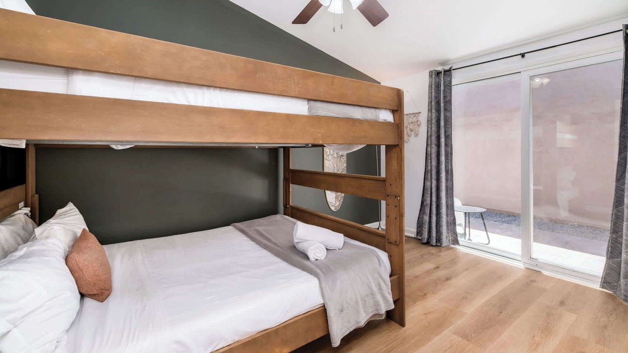 Photo of Bedroom in Serra Mesa
