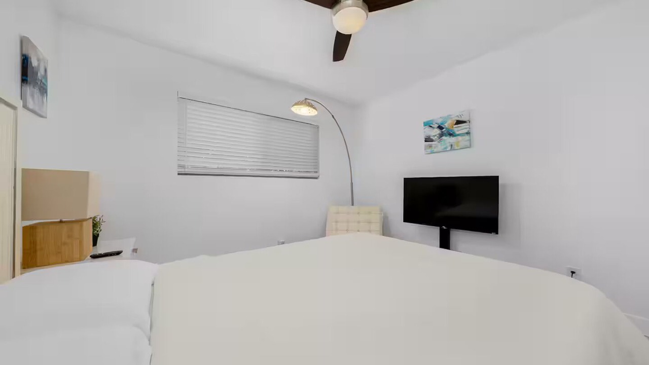 Photo of Bedroom in Bay Ho