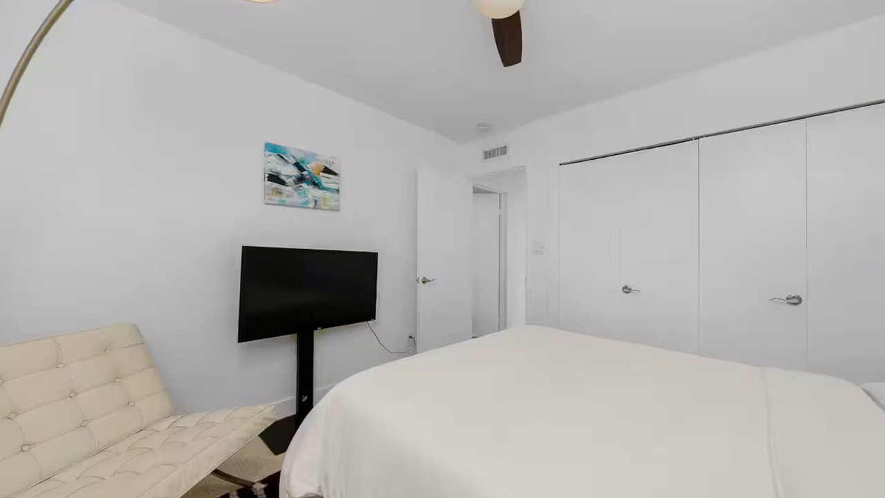 Photo of Bedroom in Bay Ho