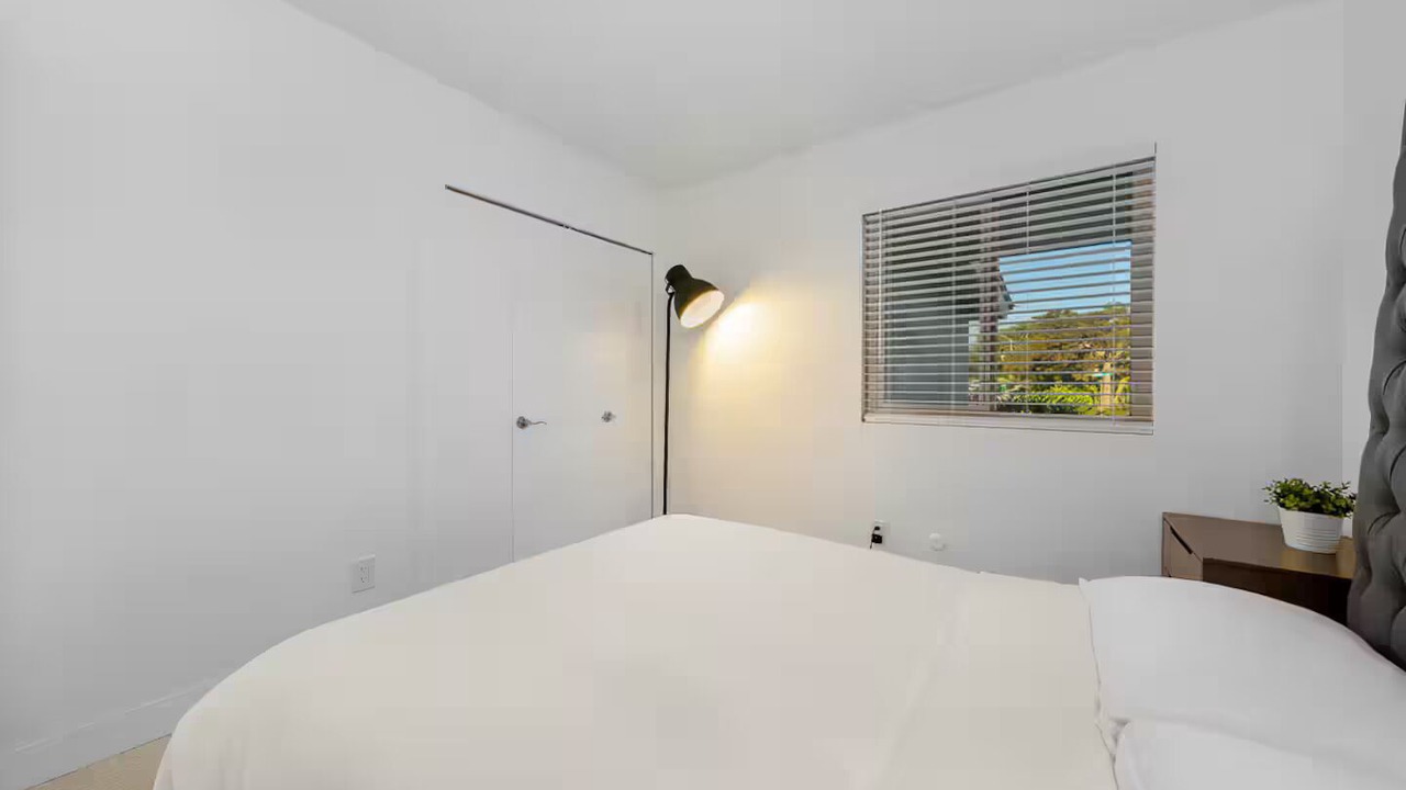 Photo of Bedroom in Bay Ho