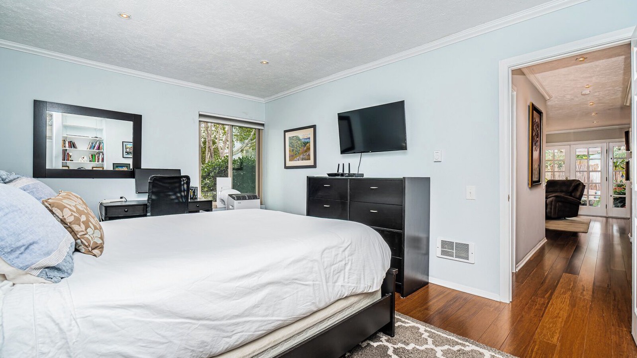 Photo of Bedroom in University City
