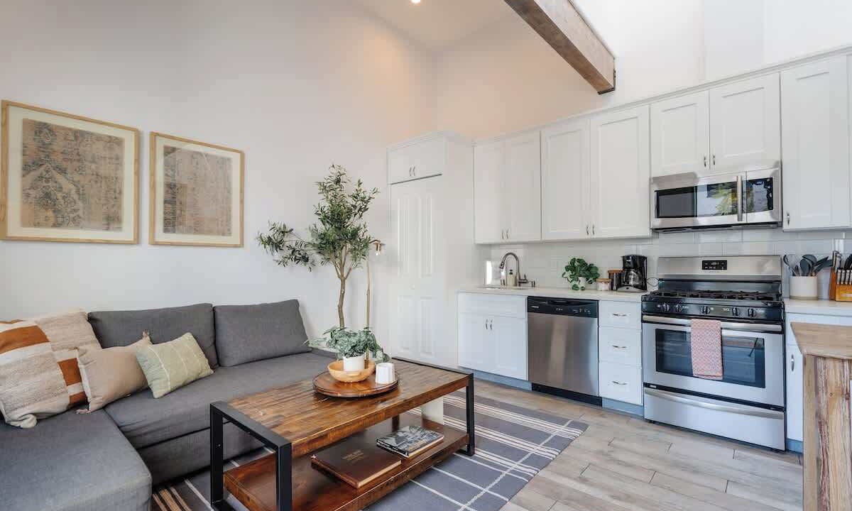 Photo of Bedroom in Mission Hills