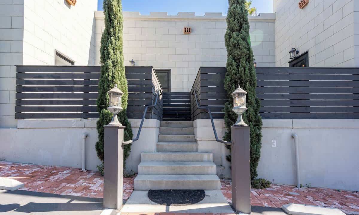 Photo of Others in Mission Hills