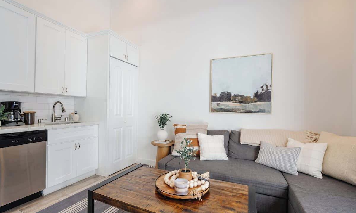 Photo of Bedroom in Mission Hills