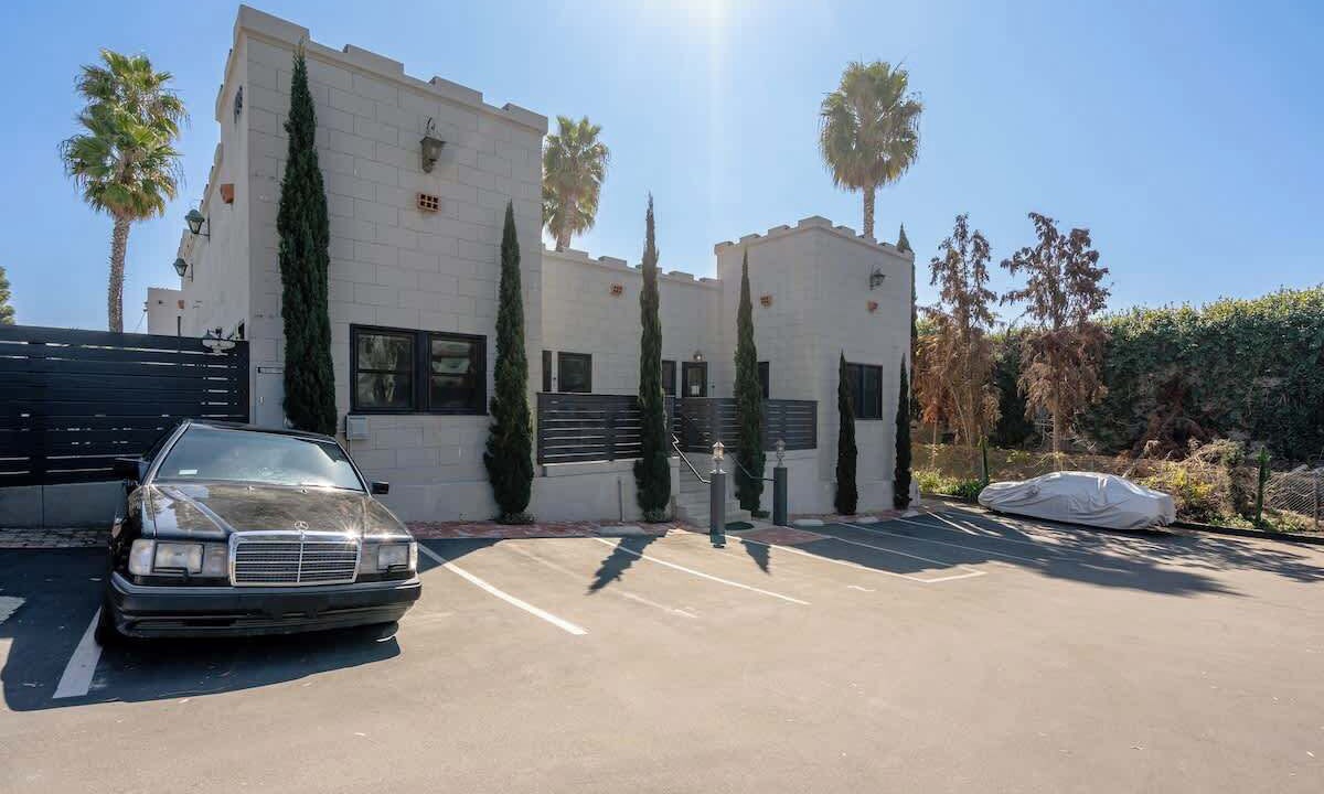 Photo of Others in Mission Hills