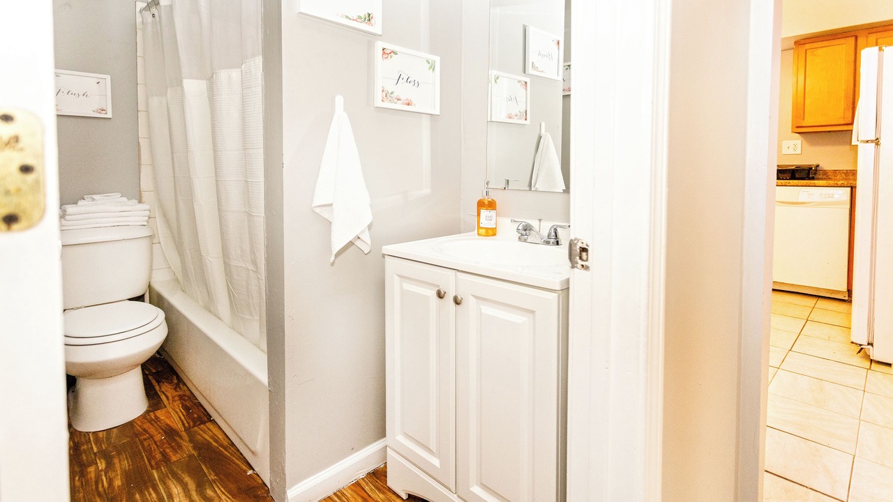 Photo of Bathroom in Granite City