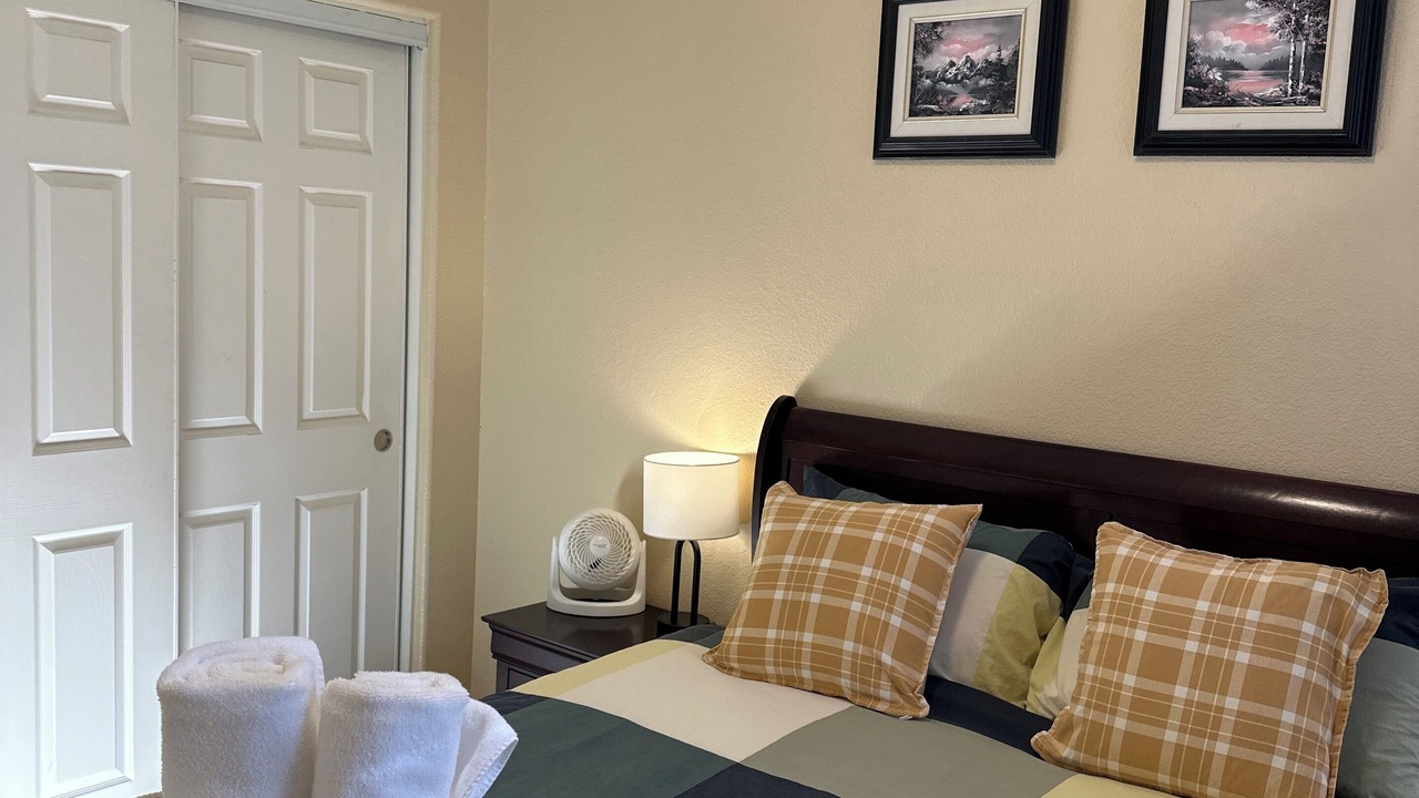 Photo of Bedroom in Silverado Ranch
