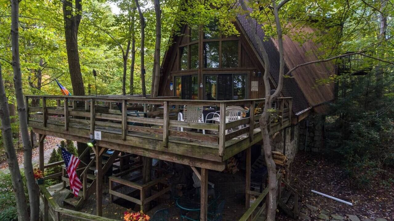Photo of Patio Balcony in Champion
