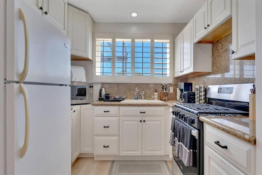 Photo of Kitchen in North Clairemont