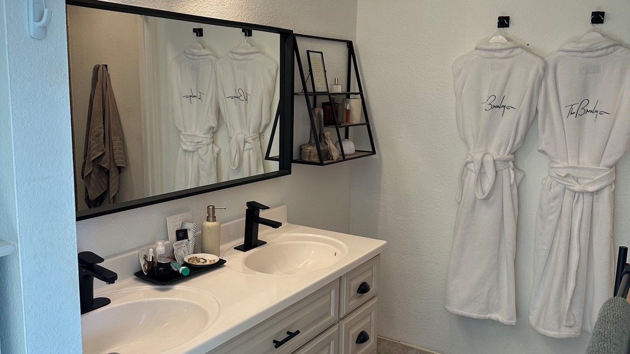 Photo of Bathroom in Clairemont Mesa West