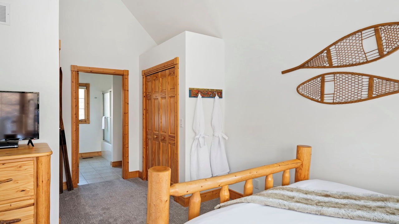 Photo of Bedroom in The Galena Territory