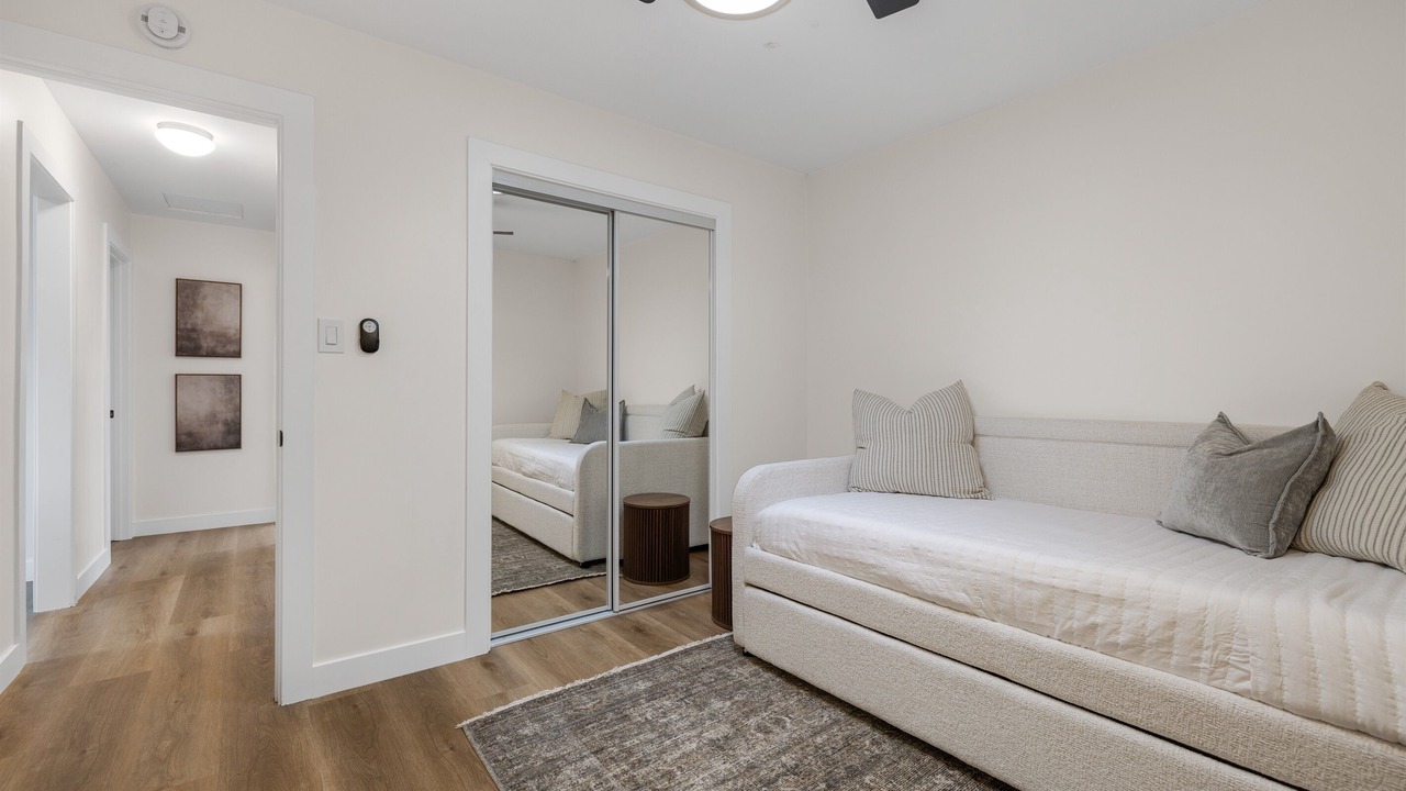Photo of Bedroom in Clairemont