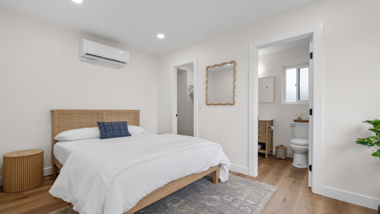 Photo of Bedroom in Clairemont