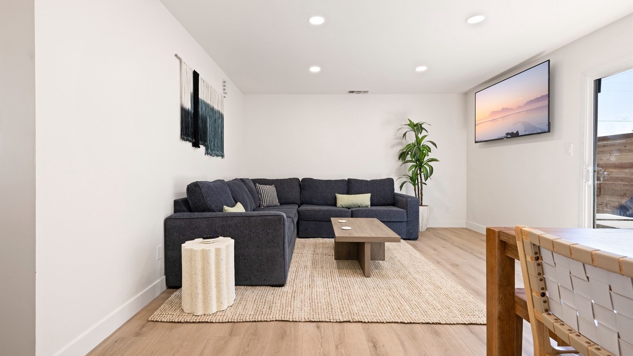 Photo of Livingroom in North Clairemont