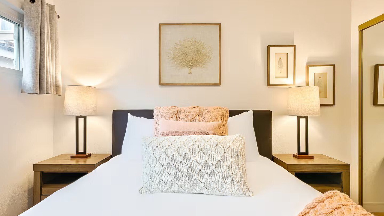 Photo of Bedroom in Pacific Beach
