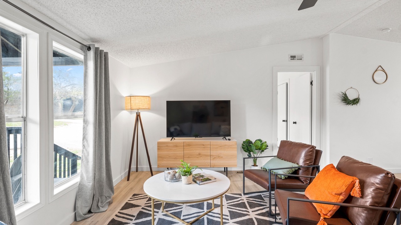 Photo of Livingroom in Canyon Lake