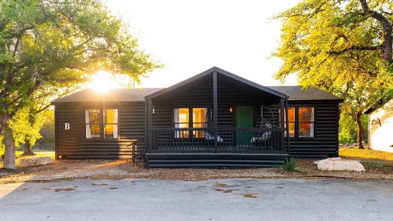 Photo of Outdoor in Canyon Lake