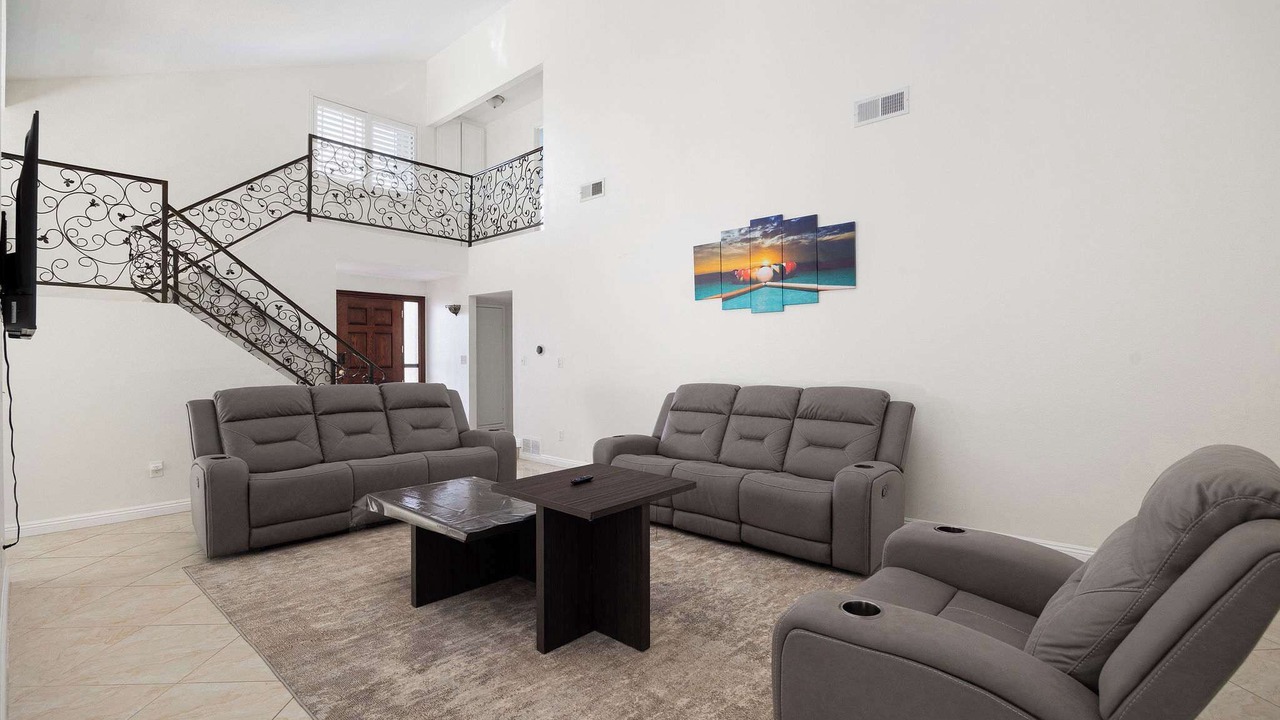 Photo of Livingroom in San Carlos