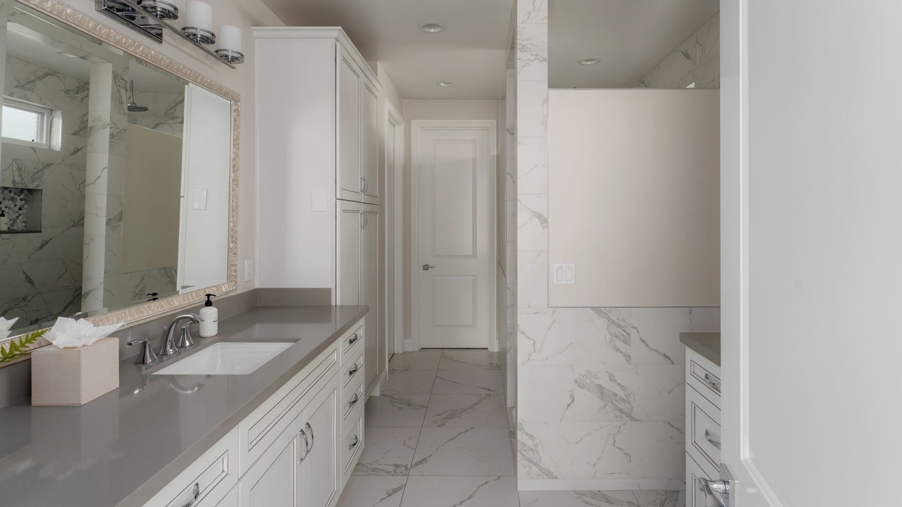 Photo of Bathroom in Crown Point