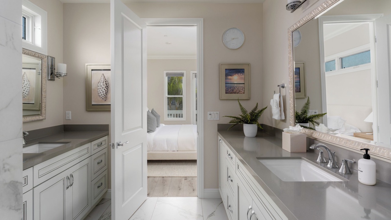 Photo of Bathroom in Crown Point