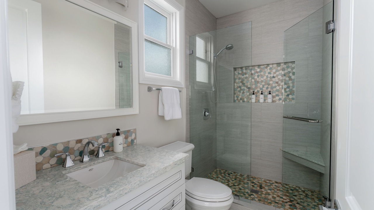 Photo of Bathroom in Crown Point