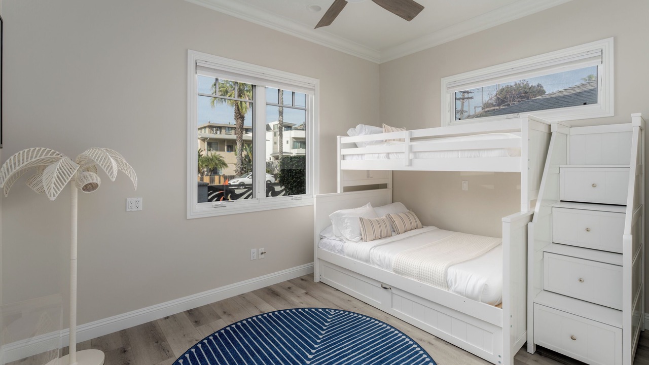 Photo of Bedroom in Crown Point