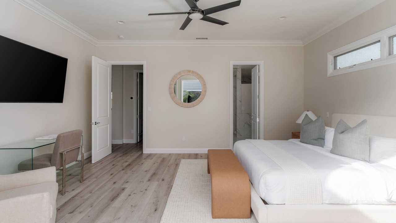 Photo of Bedroom in Crown Point