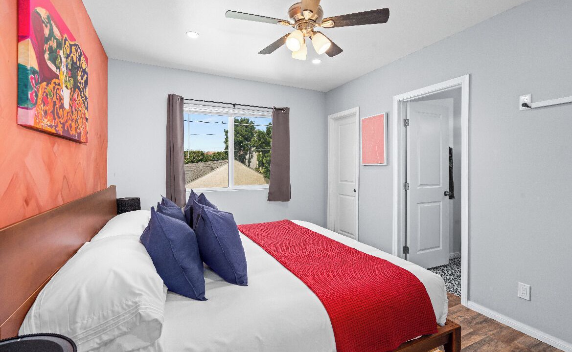 Photo of Bedroom in Serra Mesa