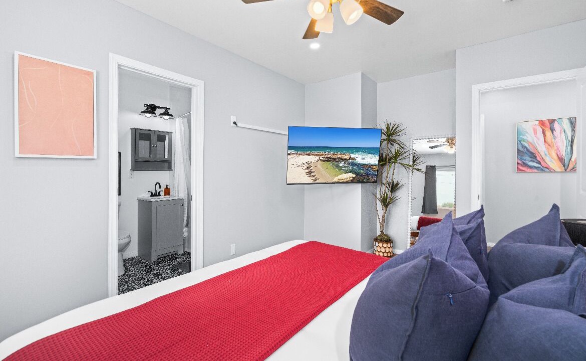 Photo of Bedroom in Serra Mesa