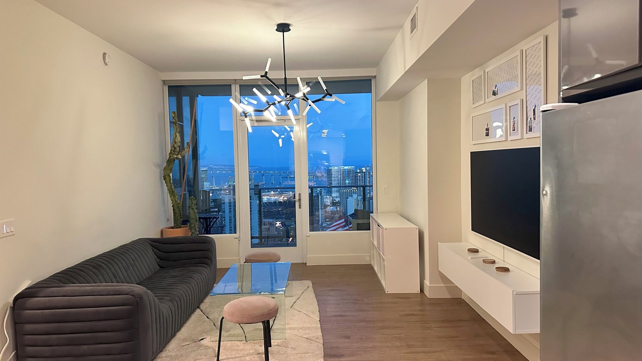 Photo of Livingroom in Civic Core