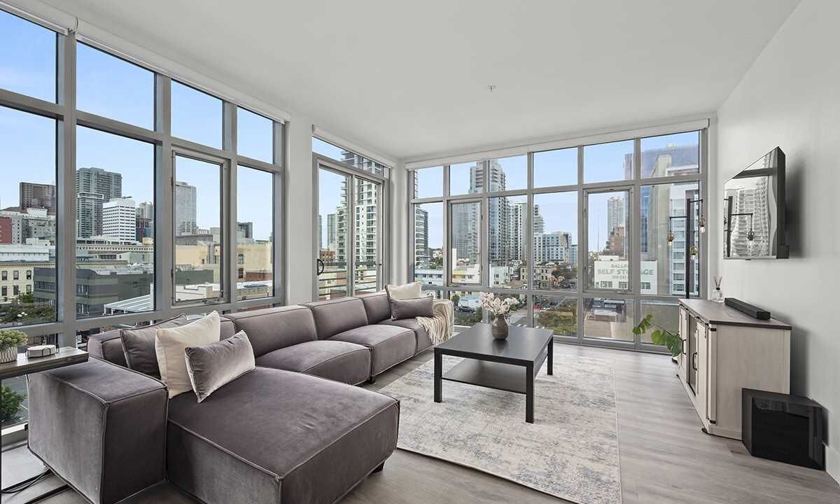 Photo of Livingroom in Pacific Terrace