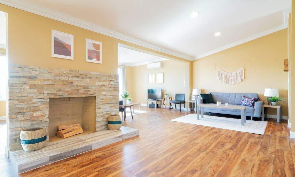 Photo of Livingroom in Serra Mesa
