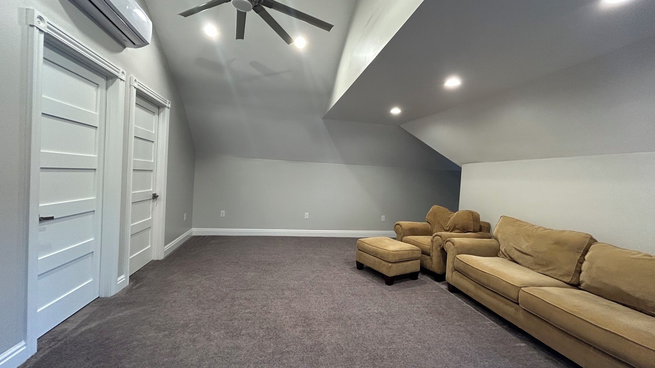 Photo of Livingroom in Indiana